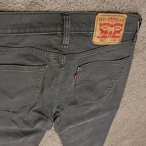 Levi’s 511 Khakis 31x32